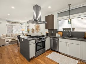 2005 Dexter Avenue N B, Seattle WA 98109
