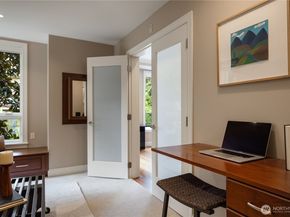 1185 Broadway E 5, Seattle WA 98102