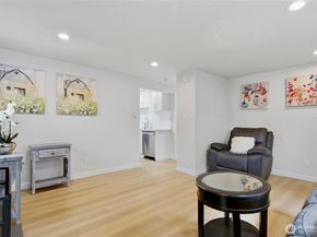5720 37th Avenue S, Seattle WA 98118