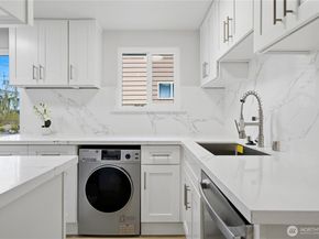 5720 37th Avenue S, Seattle WA 98118