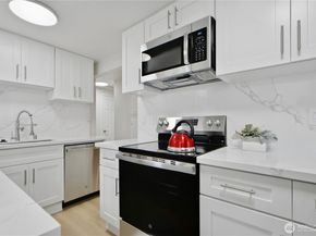 5720 37th Avenue S, Seattle WA 98118