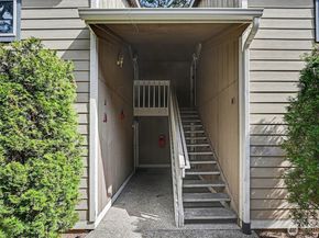 20030 66th Place W 2A, Lynnwood WA 98036