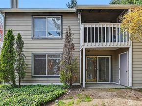 20030 66th Place W 2A, Lynnwood WA 98036