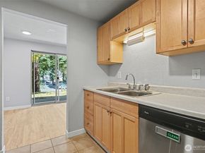 20030 66th Place W 2A, Lynnwood WA 98036