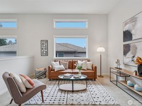 104 175th Place SE, Bothell WA 98012