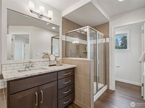 104 175th Place SE, Bothell WA 98012