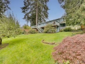16610 SE 24th Street, Bellevue WA 98008