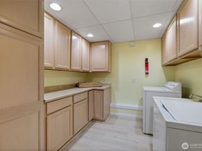16610 SE 24th Street, Bellevue WA 98008