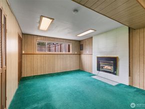 16610 SE 24th Street, Bellevue WA 98008