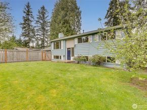 16610 SE 24th Street, Bellevue WA 98008