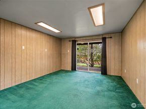 16610 SE 24th Street, Bellevue WA 98008