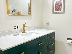 9550 132nd Avenue SE, Renton WA 98059