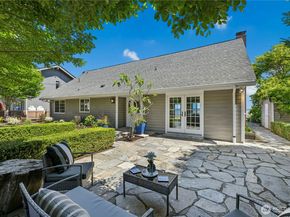 15628 Point Monroe Drive NE, Bainbridge Island WA 98110