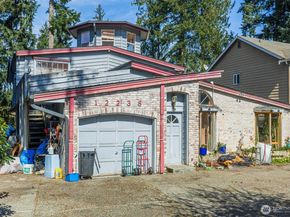 12238 NE 70th Street, Kirkland WA 98033
