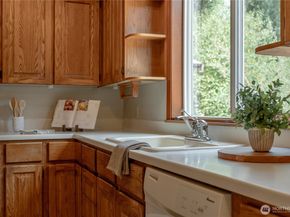 20006 68th Avenue NE, Kenmore WA 98028