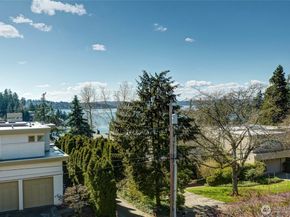 101 99th Avenue NE 301, Bellevue WA 98004