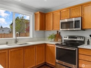 1008 99th Street SW, Everett WA 98204