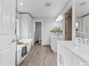 1008 99th Street SW, Everett WA 98204