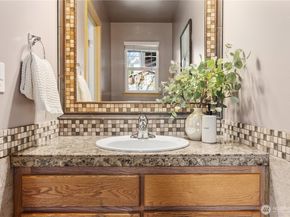 1008 99th Street SW, Everett WA 98204