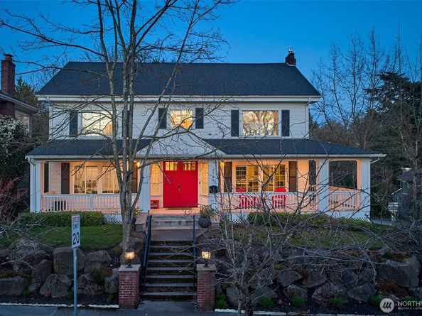 2736 34th Avenue S, Seattle WA 98144