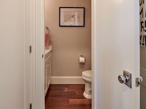 2736 34th Avenue S, Seattle WA 98144