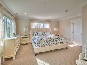 2736 34th Avenue S, Seattle WA 98144