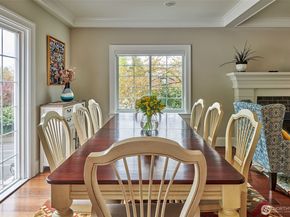 2736 34th Avenue S, Seattle WA 98144