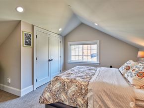 2736 34th Avenue S, Seattle WA 98144