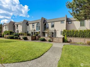 6527 106th Avenue NE 10, Kirkland WA 98033