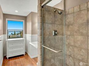 6527 106th Avenue NE 10, Kirkland WA 98033