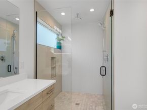 1431 22nd Avenue, Seattle WA 98122