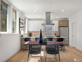 1431 22nd Avenue, Seattle WA 98122