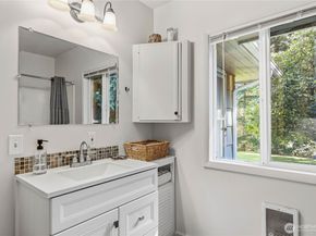 23975 South Kingston NE, Kingston WA 98346