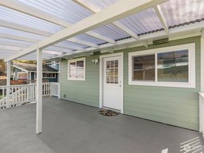 27830 Manzanita Beach Road SW, Vashon WA 98070