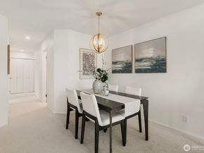 522 W Mercer Place 401, Seattle WA 98119