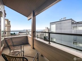 522 W Mercer Place 401, Seattle WA 98119