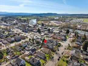 205 Avenue E B, Snohomish WA 98290