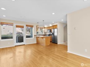 205 Avenue E B, Snohomish WA 98290