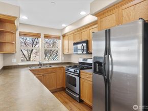 205 Avenue E B, Snohomish WA 98290