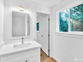 29769 53rd Avenue S, Auburn WA 98001