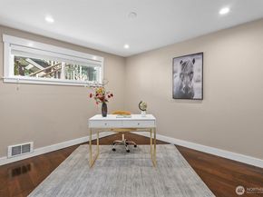 315 10th Avenue S 101, Kirkland WA 98033