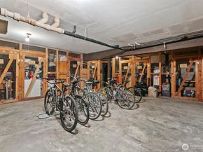 315 10th Avenue S 101, Kirkland WA 98033