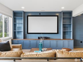 2734 NE Daphne Street, Issaquah WA 98029