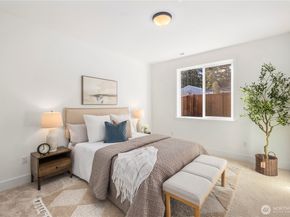 730 211th Place SE, Bothell WA 98021
