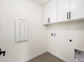 730 211th Place SE, Bothell WA 98021