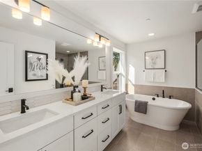 730 211th Place SE, Bothell WA 98021