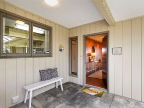 9428 Tracyton Boulevard NW, Bremerton WA 98311