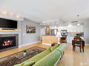 320 Washington Avenue 409, Bremerton WA 98337