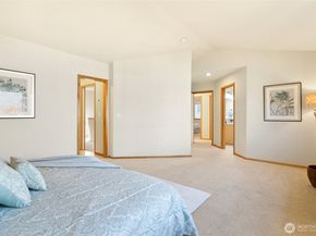 1230 187th Street SE, Bothell WA 98012