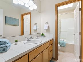 1230 187th Street SE, Bothell WA 98012
